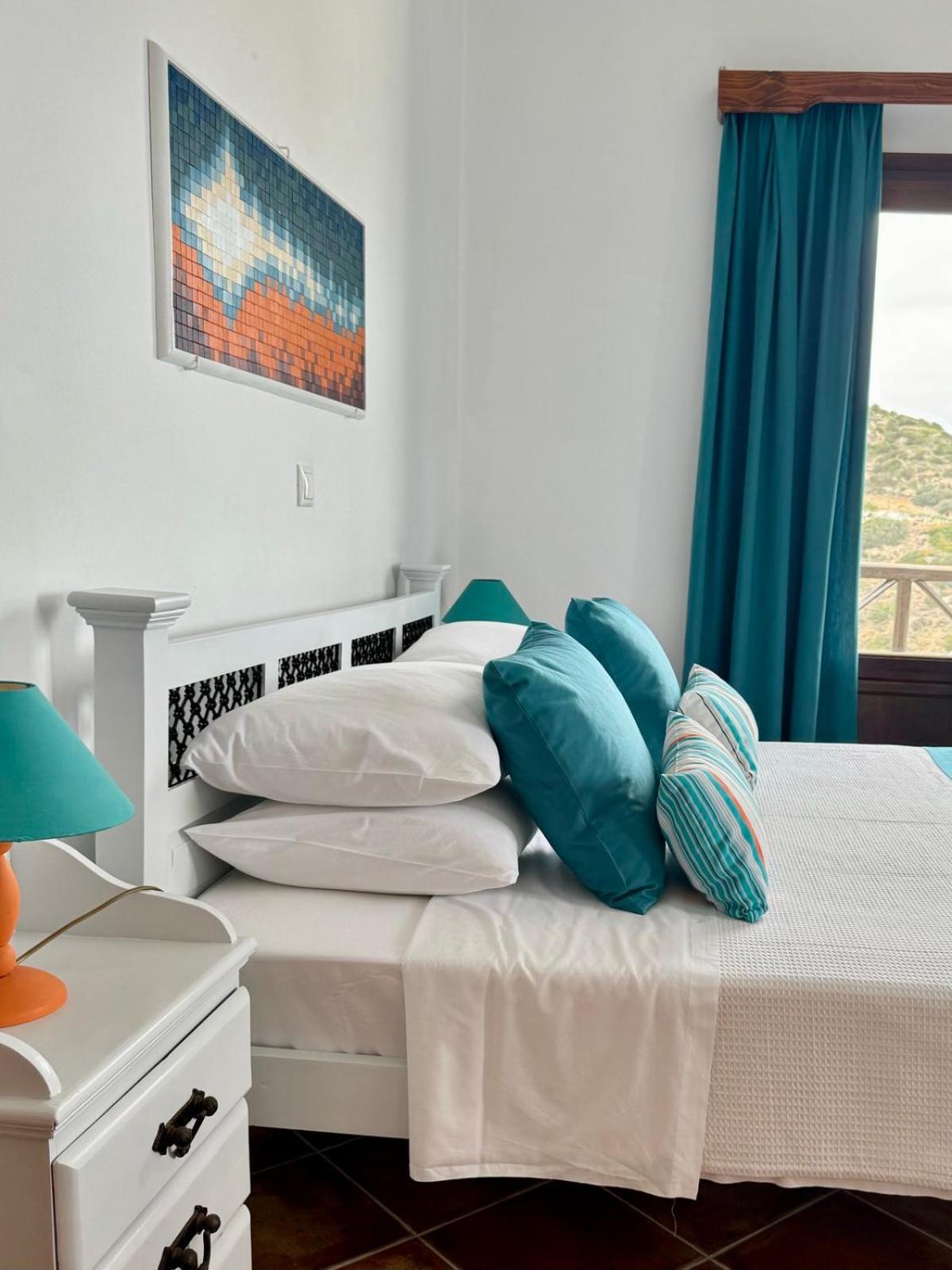 Syrou Lotos Studios & Apartments (Adults Only) Kini Exterior foto
