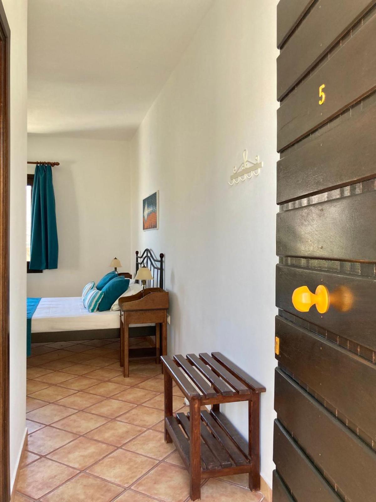Syrou Lotos Studios & Apartments (Adults Only) Kini Habitación foto